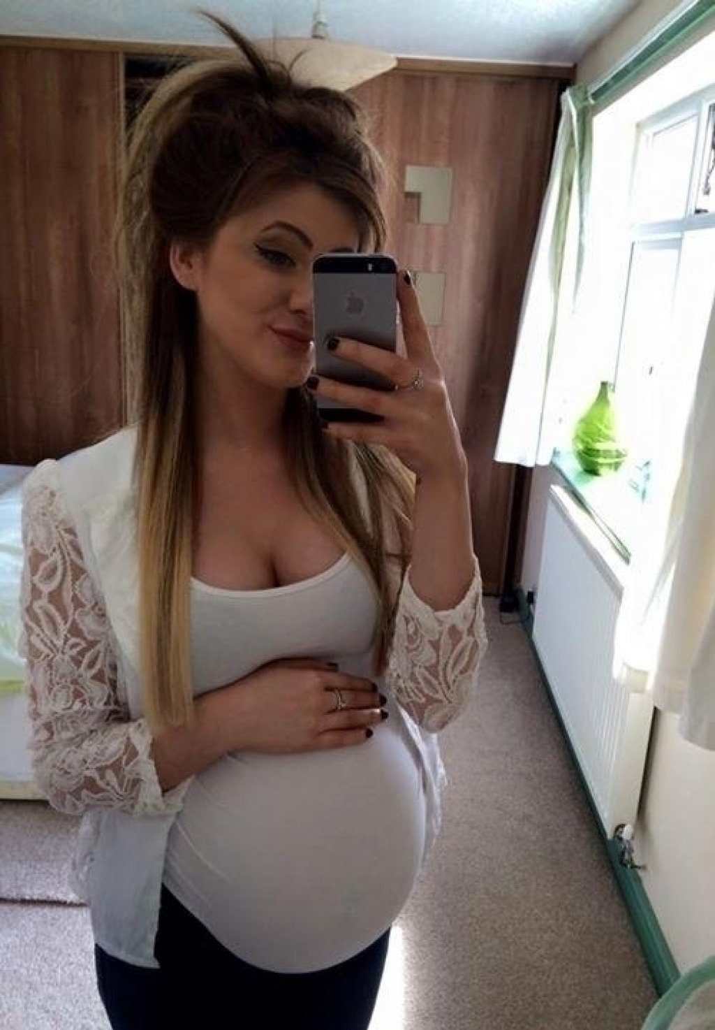 Image Reference: 05405278275941331337 - Love Boobs