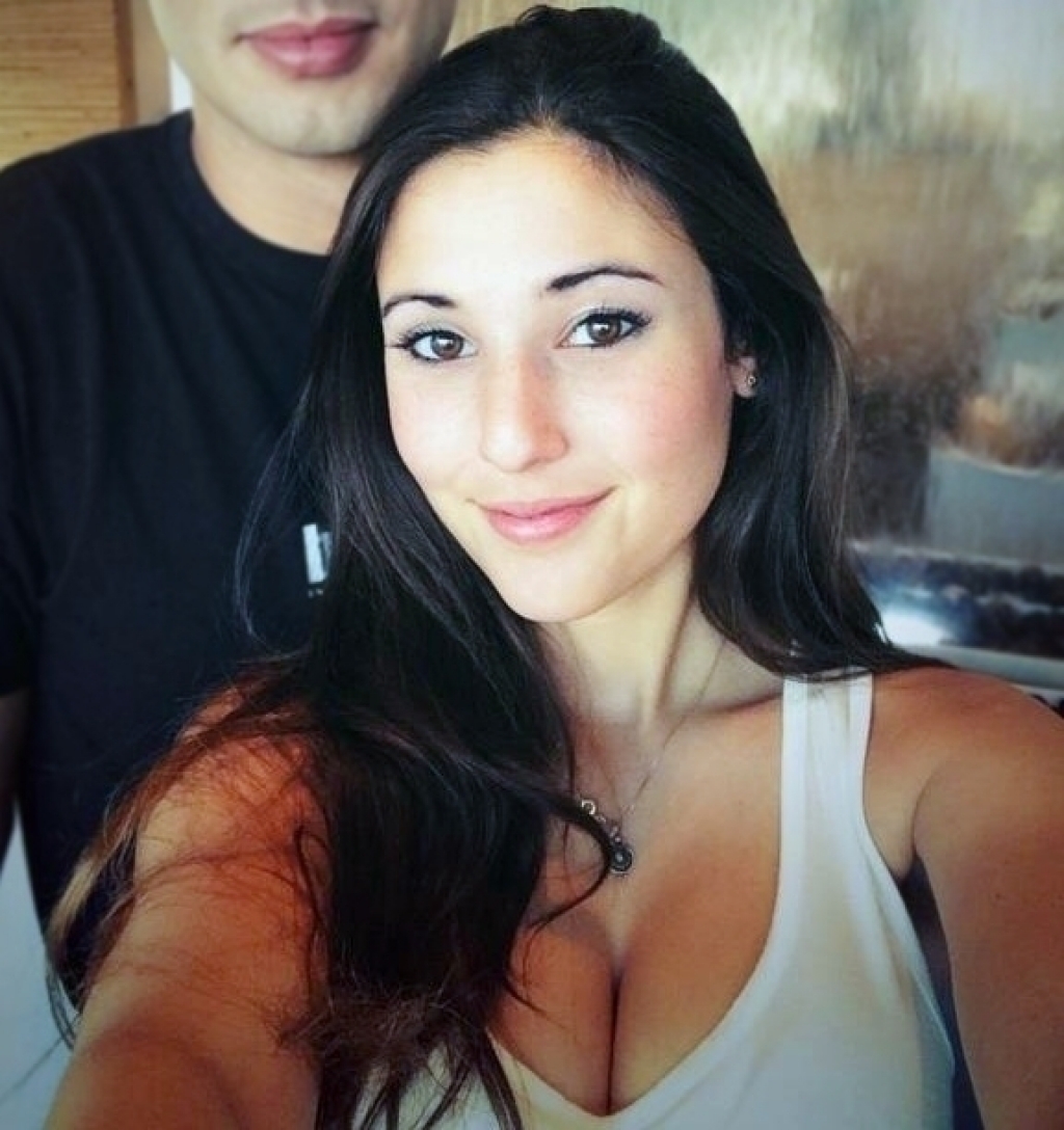 Image Reference: 09875782840867828737 - Love Boobs