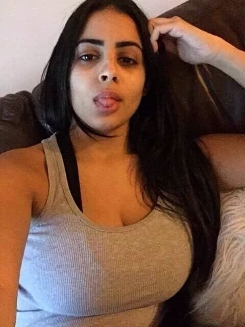 Image Reference: 10314588363787631084 - Love Boobs