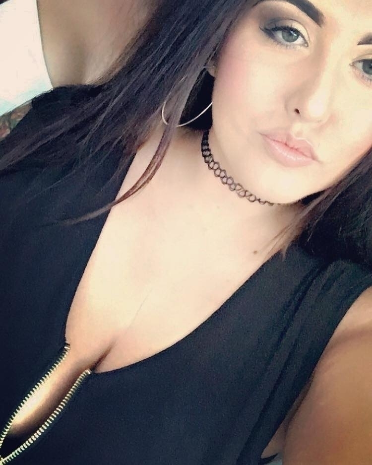 Image Reference: 14465129533400854954 - Love Boobs