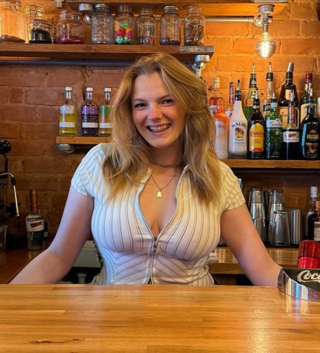 Image Reference: 15499869423419585437 - Love Boobs