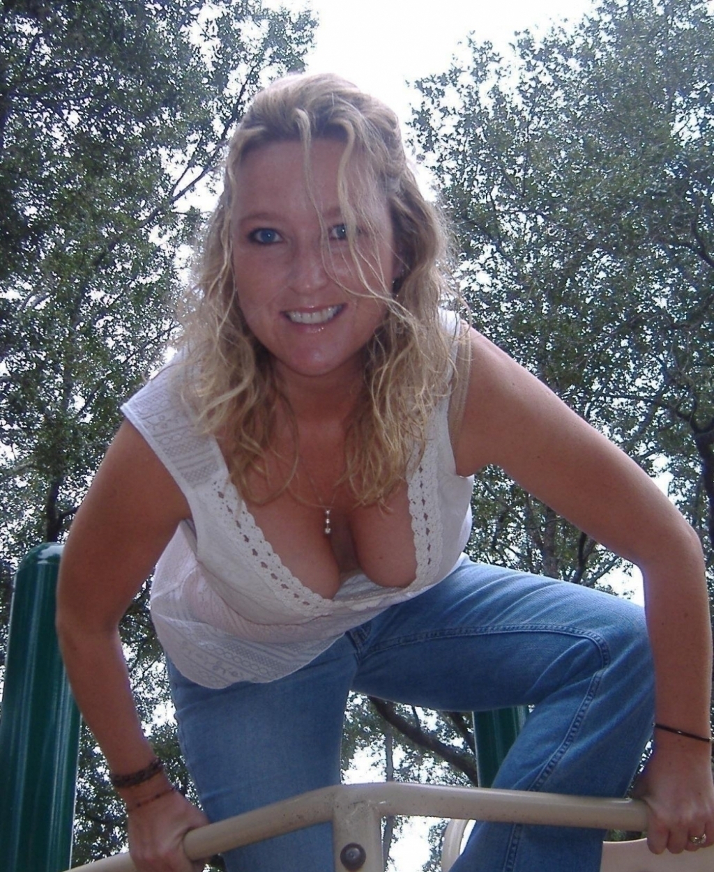 Image Reference: 43836736579136807696 - Love Boobs