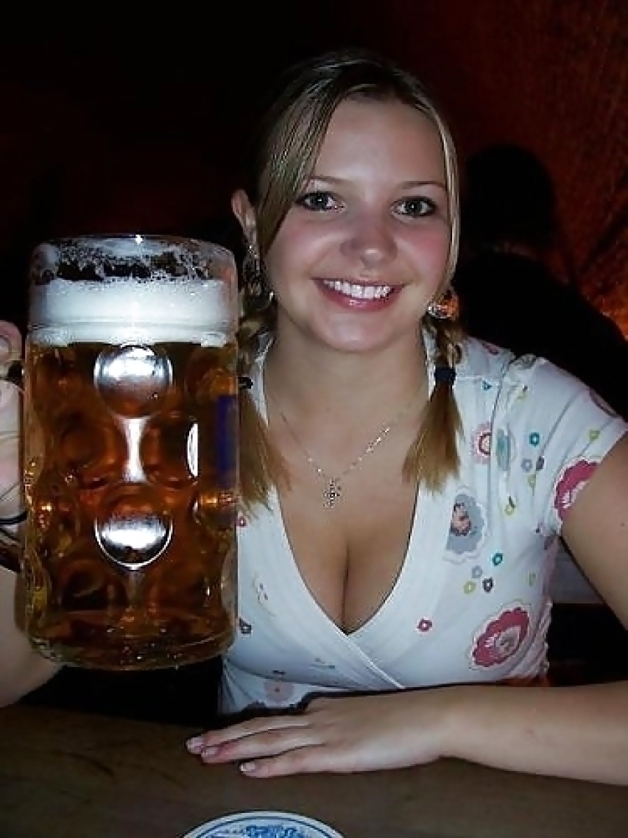 Image Reference: 60566891779317566808 - Love Boobs