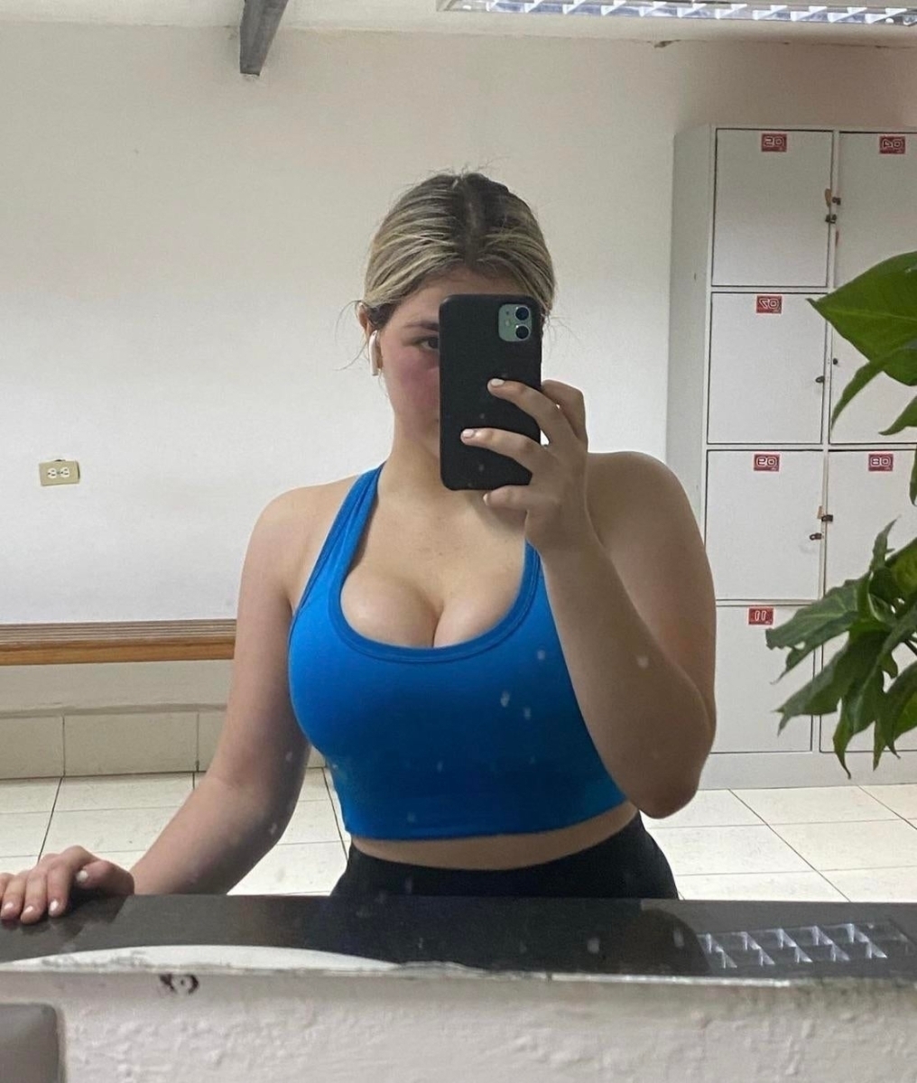 Image Reference: 73830373091519829555 - Love Boobs