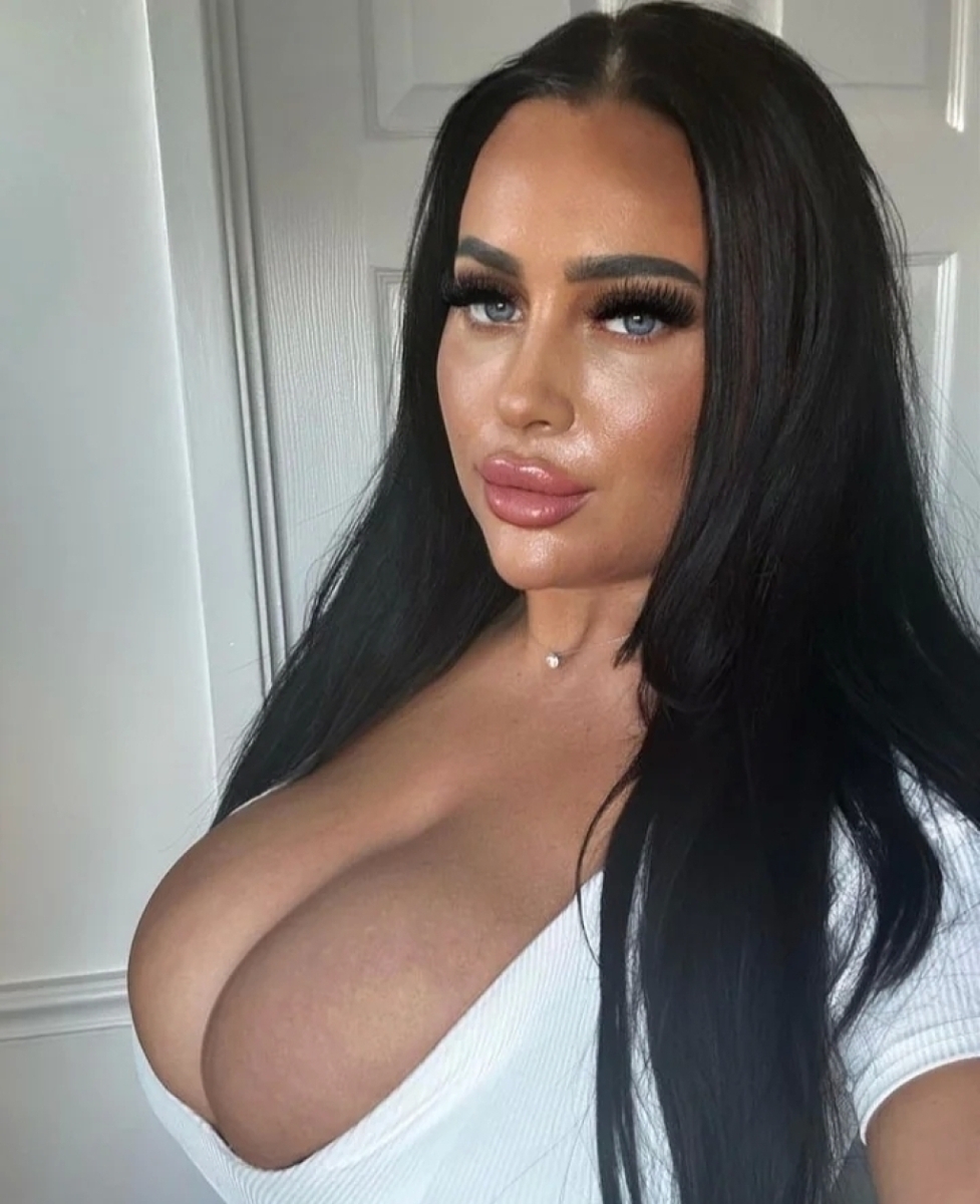 Image Reference: 77467123639166041420 - Love Boobs