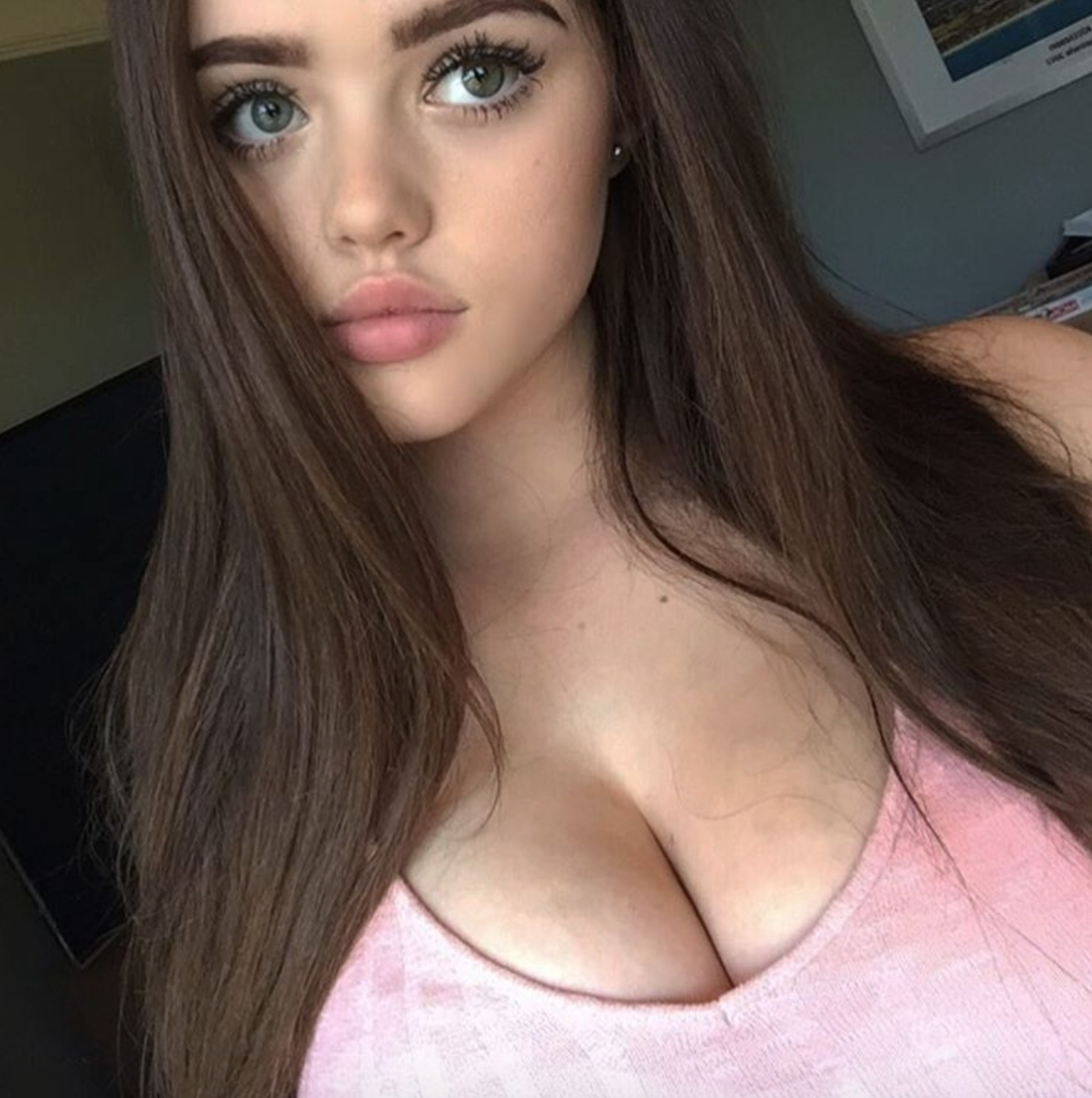 Image Reference: 89066998860357181919 - Love Boobs